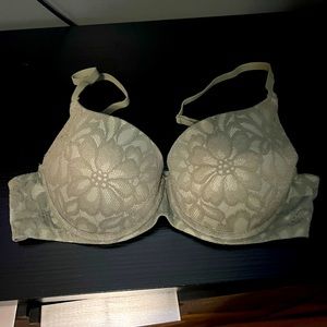 36B Light Green Lace Underwire Padded Bra